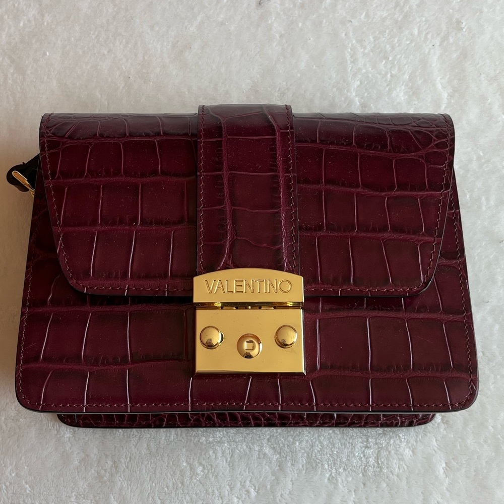 Valentino benedicte croco burgundy leather shoulder bag